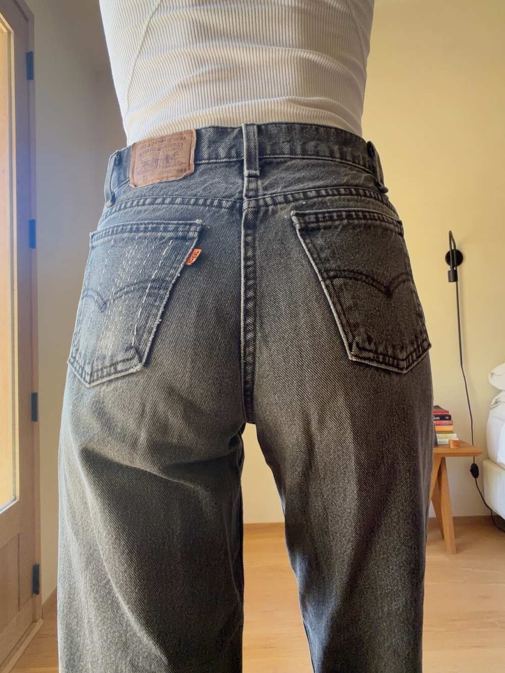 Levi's Straight Leg Jeans in Washed Black-Gray